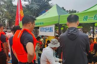 本场投射糟糕！东契奇感谢队友：我们是支了不起球队 大家很努力